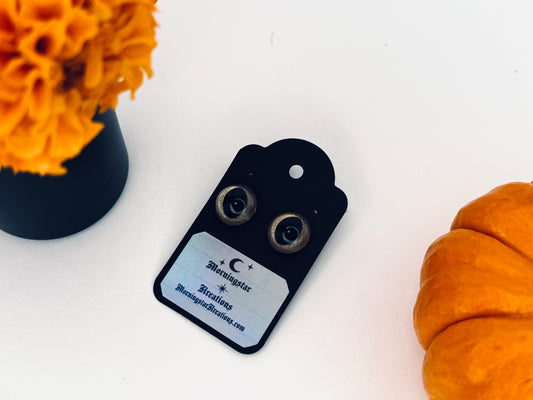 Golden Familar Kitty Eye Earrings